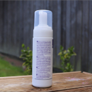 Swatch de Girls n Nantes Eva : Mousse nettoyante, Cattier