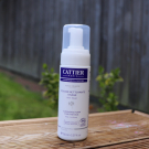 Swatch de Girls n Nantes Eva : Mousse nettoyante, Cattier