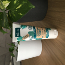 Swatch de Les idées SoAddict : Crème mains Goodbye Stress, Kneipp