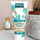 Swatch de Pinezoe : Crème mains Goodbye Stress, Kneipp