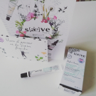 Swatch de Mayhelen : Sérum Botanique Booster Éclat Anti-Taches - Perfect Pisum, Saeve