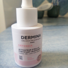 Swatch de aspluton : Activateur d'Éclat Fortifiant Quotidien, Dermina