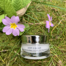 Swatch de Chic50something : Soin Yeux Global, Terraké