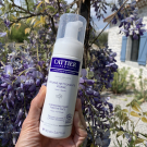 Swatch de Chic50something : Mousse nettoyante, Cattier