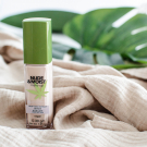 Swatch de Bienvenue chez Vero : Fond de Teint Protecteur au Chanvre Bell Hypoallergenic, MY Maquillage