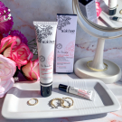 Swatch de Adee.beauty : Fluide Botanique Purifiant - Pur Paradisi, Saeve