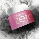 Swatch de Melyshops : Clean it zero, Banila Co