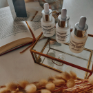 Swatch de Happylily : Concentré éclaircissant teint parfait, Condensé Paris