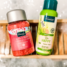 Swatch de lipstickmonster_fr : Sels de bain Fleurs de cerisier, Kneipp