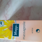 Swatch de Darina : Huile de massage arnica, Kneipp
