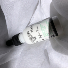 Swatch de Ninipic49 : Sérum Botanique Booster Éclat Anti-Taches - Perfect Pisum, Saeve