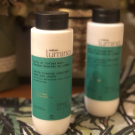 Swatch de Aïssa : Shampooing low poo pour cheveux frisés ou crépus Lumina, Natura Brasil