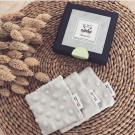 Swatch de les_blablas_de_laura_ : Boites de 3 Lingettes démaquillantes lavables double face, Le Petit Carré Français