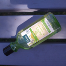 Swatch de une.fille.dans.la.prairie : Gel douche Be happy, Kneipp