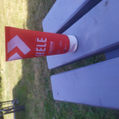 Swatch de une.fille.dans.la.prairie : Echauffer, HĒLĒ