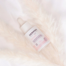 Swatch de lilytomin : Activateur d'Éclat Fortifiant Quotidien, Dermina