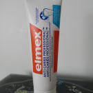 Swatch de zelandoni : Dentifrice anti caries, Elmex