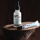 Swatch de Mathilda nisyawa : Sérum Botanique Booster Éclat Anti-Taches - Perfect Pisum, Saeve