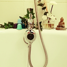 Swatch de Vally00 : DIFFUSEURS D'HUILES ESSENTIELLES POUR LA DOUCHE ET SON PACK BREATHE MISSION, SKINJAY