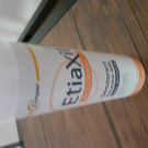 Swatch de mandinemf : Déodorant douceur, Etiaxil