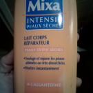 Swatch de laetitia.goncalves02 : Lait Corps Réparateur, Mixa