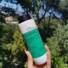 Swatch de kmelia83500 : Shampooing low poo pour cheveux frisés ou crépus Lumina, Natura Brasil