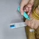 Swatch de sansoma : Hydraphase HA Yeux, La Roche-Posay