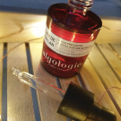 Swatch de Pruebelle : Élixir de Pen Lan - Huile Précieuse Revitalisation Intensive, Algologie