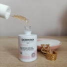 Swatch de Pinezoe : Activateur d'Éclat Fortifiant Quotidien, Dermina