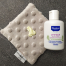 Swatch de Ln59450 : 50 Boîtes de 3 lingettes bébés lavables Oekotex et Bio, Le Petit Carré Français