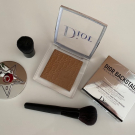 Swatch de frajosna : DIOR BACKSTAGE FACE & BODY POWDER-NO-POWDER, DIOR BACKSTAGE