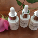 Swatch de Ninize : Concentré éclaircissant teint parfait, Condensé Paris