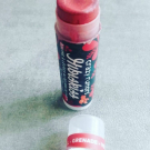 Swatch de Leeloo104 : Baume à lèvres teinté Hibiskiss, Crazy Rumors