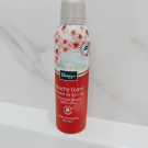 Swatch de Happylily : Mousse de douche fleurs de cerisier, Kneipp