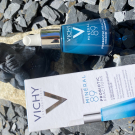 Swatch de Kisscool : Minéral 89 Booster Quotidien Fortifiant et Repulpant, Vichy