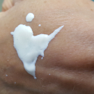 Swatch de christinou : Spray solaire SPF30, Cattier