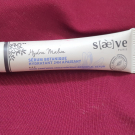 Swatch de camailya : Sérum Botanique Booster Éclat Anti-Taches - Perfect Pisum, Saeve