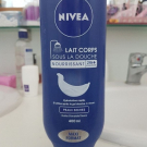 Swatch de mariedubernet : Lait Corps sous la Douche Nourrissant, Nivea