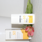 Swatch de malouetsesloups : Fluide Ultra-Léger SPF50, Dermina