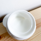 Swatch de Fivequinox : Hydrance Aqua-Gel, Avène