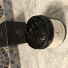 Swatch de Amandinejl : Savon noir à l'huile d'olive et eucalyptus, Nectarome