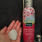 Swatch de Boudibou35 : Mousse de douche fleurs de cerisier, Kneipp
