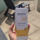 Swatch de Alejandra1 : Fluide Ultra-Léger SPF50, Dermina