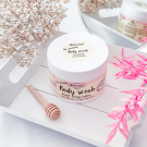 Swatch de Sophief84 : Gommage au Sucre Nacomi, MY Maquillage