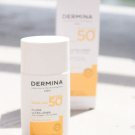 Swatch de Madebybeauties : Fluide Ultra-Léger SPF50, Dermina