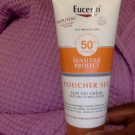 Swatch de annemarie.df : Eucerin Sun Sensitive Protect Gel-Crème Toucher Sec SPF 50, Eucerin