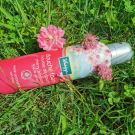 Swatch de rjdi : Mousse de douche fleurs de cerisier, Kneipp