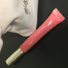 Swatch de Sancha : Eclat Minute - Embellisseur Lèvres, Clarins