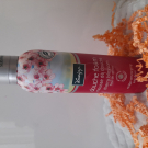 Swatch de Lessecrets_de_laura : Mousse de douche fleurs de cerisier, Kneipp