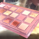 Swatch de leanadunyach : Naughty, Huda Beauty